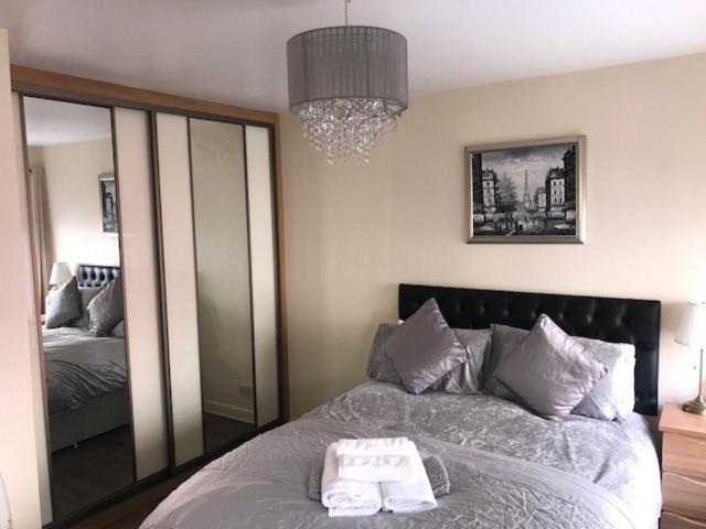 Trinity Apartments Four 1-Bedroom Apts Waterford City Centre Екстер'єр фото